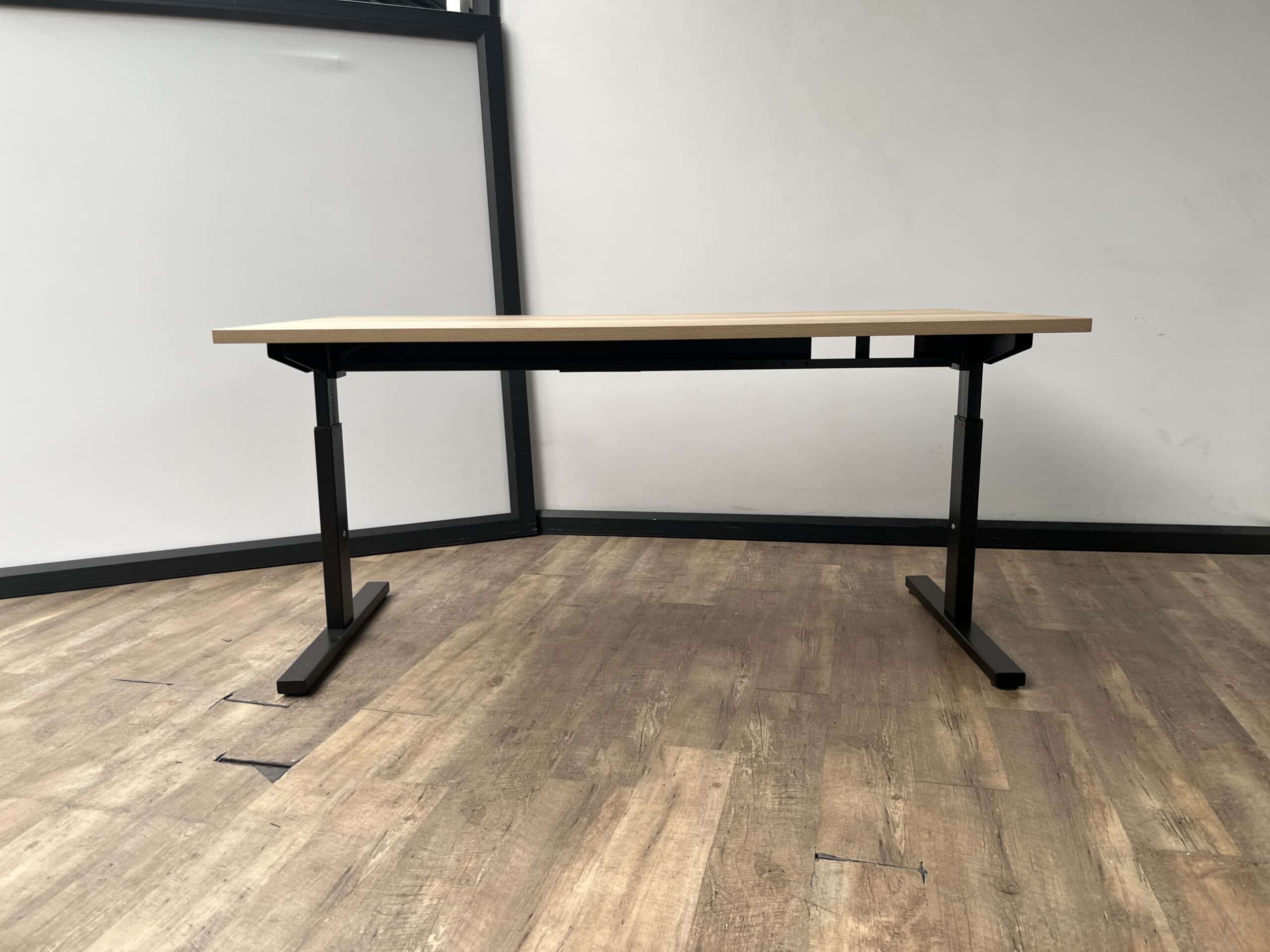 Easy bureau zwart