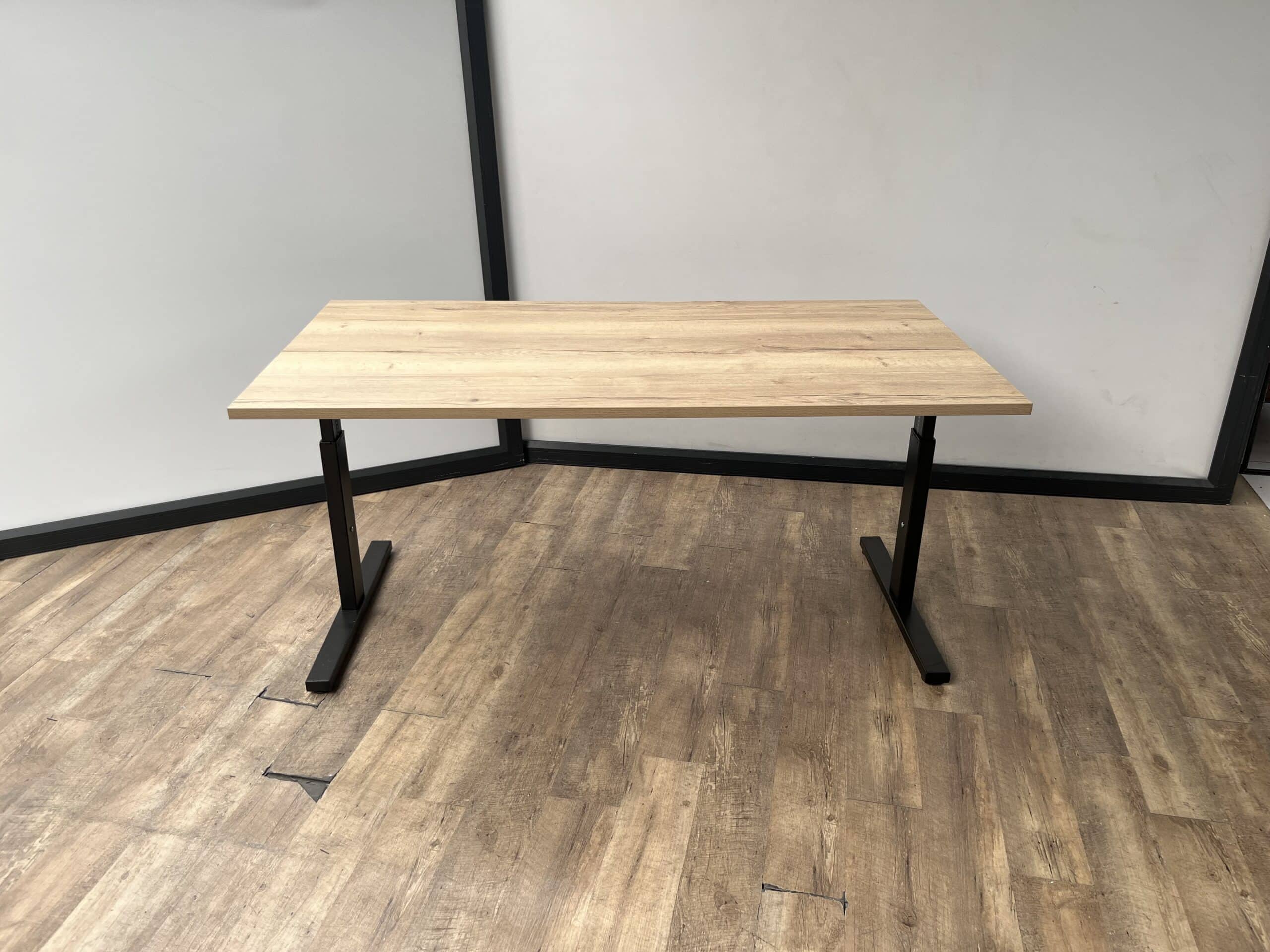 Easy bureau zwart