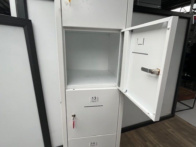 Lockerkast – 5 deurs (190)