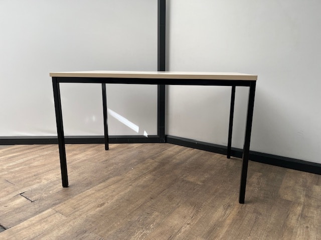 Simpele kantine/vergadertafel – Ahorn