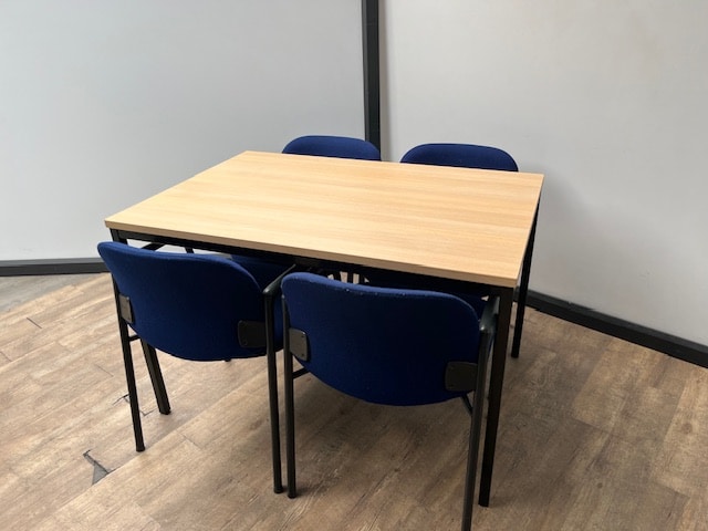 Simpele kantine/vergadertafel – Ahorn