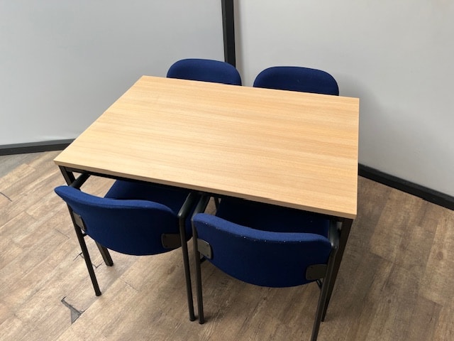 Simpele kantine/vergadertafel – Ahorn