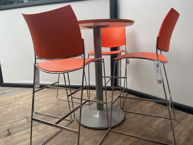 Ronde bartafel (80)