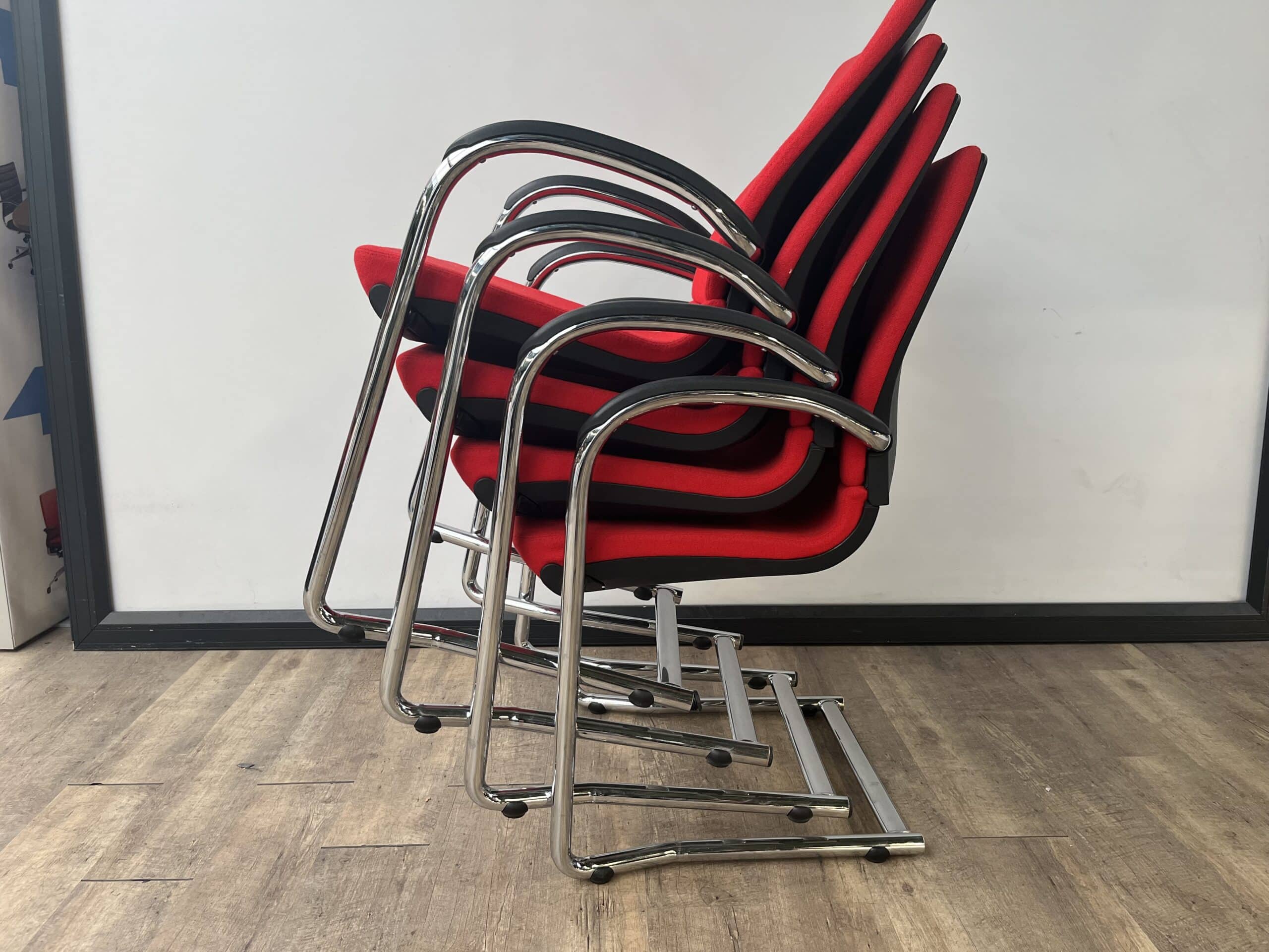 Vergaderstoel Ahrend - Rood
